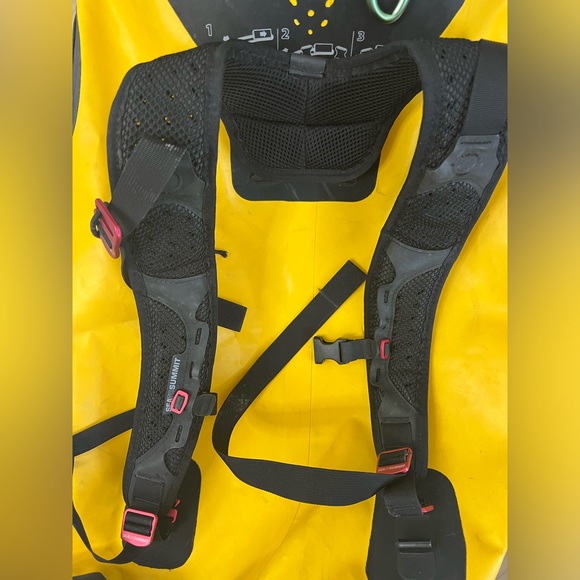 ❗️SOLD❗️Sea To Summit Dry Bagpack 65L - Picture 4 of 5